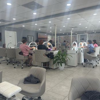 Her Nails & Lashes - Nail Salons Near Me - Spring Hill, Florida Her Nails & Lashes - Nail Salons Near Me - Spring Hill, Florida
