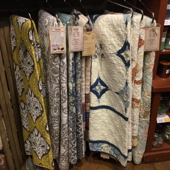 Cracker Barrel Old Country Store - Quilts in the gift shop! - Southern Near Me - Little Rock, Arkansas Cracker Barrel Old Country Store - Quilts in the gift shop! - Southern Near Me - Little Rock, Arkansas