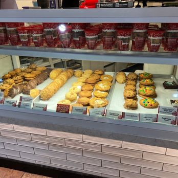 The Cookie Corner Uptown - Desserts Near Me - Pearl City, Hawaii