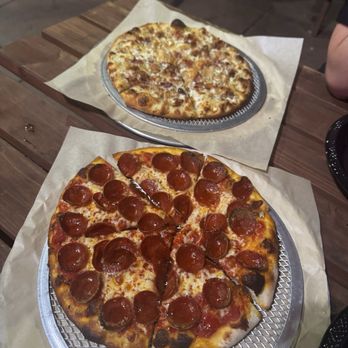 Dirty Pepperoni - Top: chef's special Bottom: dirty pepperoni - Pizza Near Me - Long Beach, California Dirty Pepperoni - Top: chef's special Bottom: dirty pepperoni - Pizza Near Me - Long Beach, California
