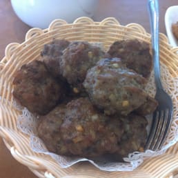 a plate of meatballs a plate of meatballs