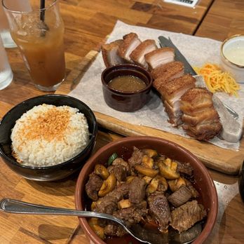 Avenida Restaurant - Lechon Kawali and Beef Salpicao - Filipino Near Me - San Mateo, California