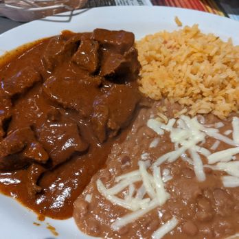 Cuca's Restaurant - Chile colorado - Mexican Near Me - Fresno, California Cuca's Restaurant - Chile colorado - Mexican Near Me - Fresno, California
