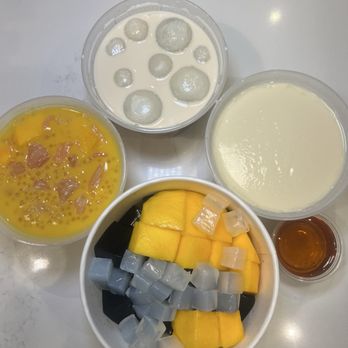 Sweet House Dessert - Desserts Near Me - Markham, Ontario