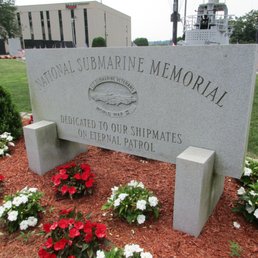 sub marine memorial
