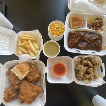 Chicken Bucket - Chicken Shop Near Me - Mount Holly, North Carolina