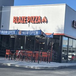 Blaze Pizza