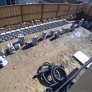 Jimenez Boys Concrete - Starting the retaining wall - Masonry/Concrete Near Me Jimenez Boys Concrete - Starting the retaining wall - Masonry/Concrete Near Me