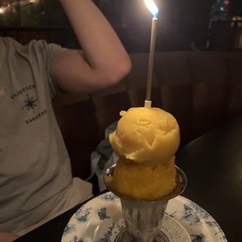 Armitage Alehouse - Pubs Near Me - Chicago, Illinois
