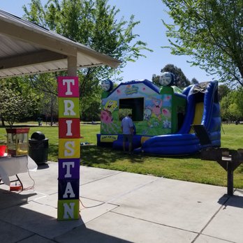 Dry Creek Park - Plenty of space for a great party - Parks Near Me - Clovis, California Dry Creek Park - Plenty of space for a great party - Parks Near Me - Clovis, California