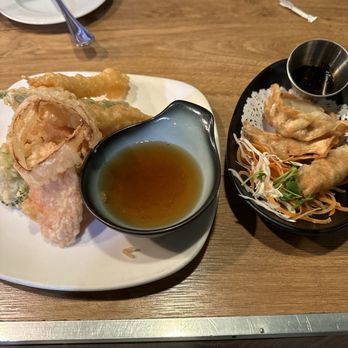 Absolute Noodle and Sushi Bar - Shrimp and Veg Tem  Kobe Beef potsticker - Asian Fusion Near Me - Washington, DC, District of Columbia