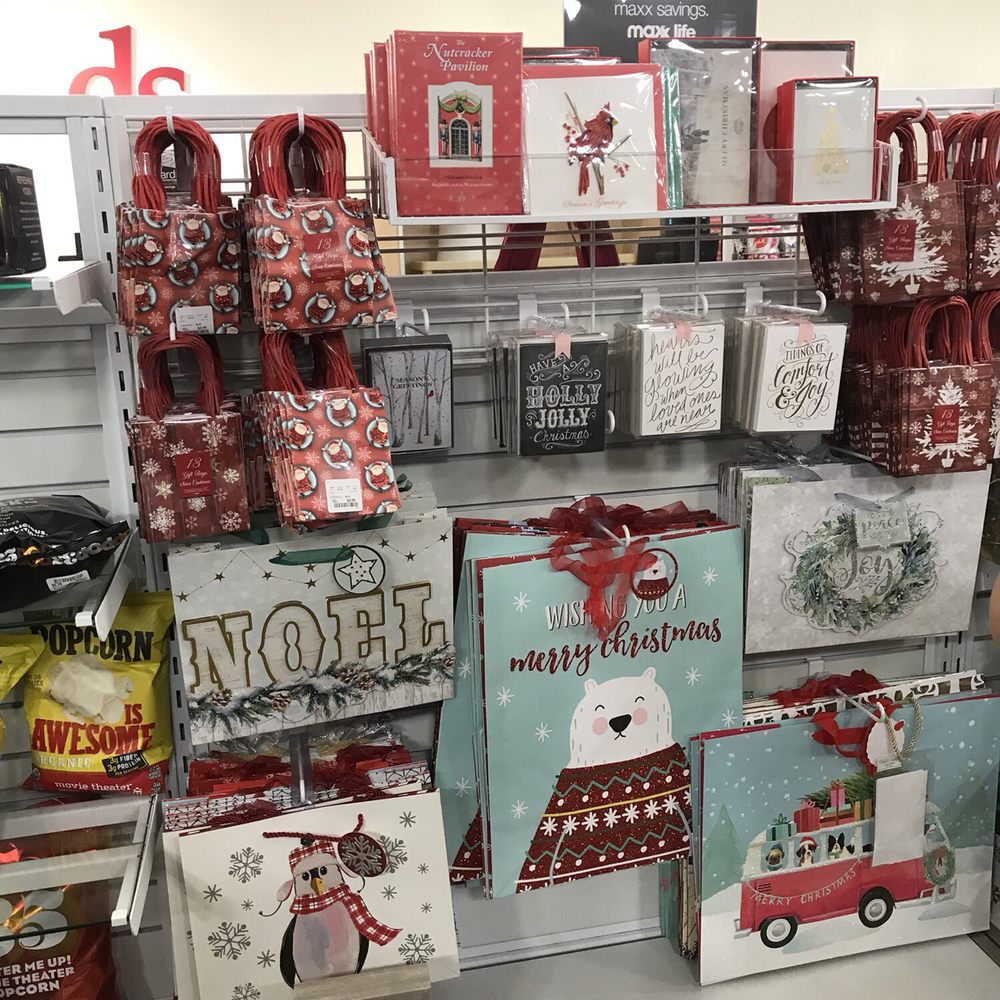 HomeGoods - Great place for seasonal items! - Furniture Stores Near Me - Philadelphia, Pennsylvania