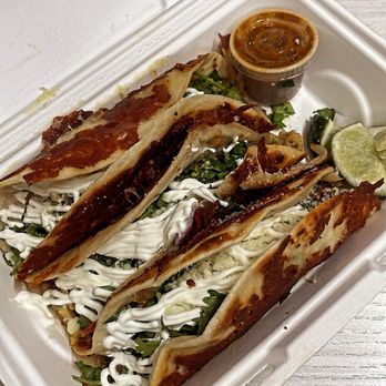 Da Cocinita Magic Tacos - Magic Tacos (3 Tacos) 2 chicken and 1 beef - Food Trucks Near Me - Atlanta, Georgia Da Cocinita Magic Tacos - Magic Tacos (3 Tacos) 2 chicken and 1 beef - Food Trucks Near Me - Atlanta, Georgia