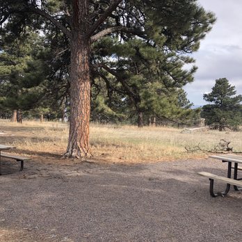 White Ranch Open Space Park - A few picnic tables scattered around - Hiking Near Me - Golden, Colorado White Ranch Open Space Park - A few picnic tables scattered around - Hiking Near Me - Golden, Colorado