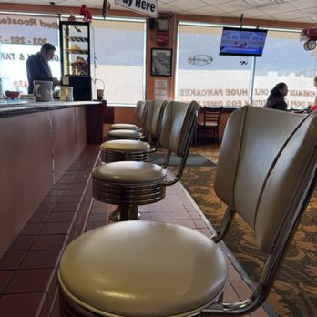 Red Rooster Cafe - Diners Near Me - Denver, Colorado