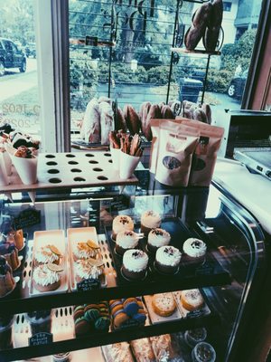 Blue Dog Bakery & Cafe by null
