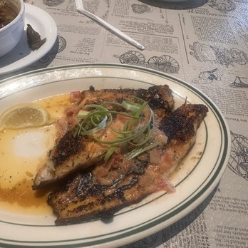 Gatlin's Fins & Feathers - Southern Near Me - Houston, Texas