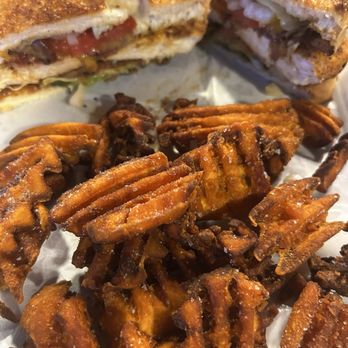 Swamp Buck Grill - Grilled Chicken Sandwich with Sweet Potato Fries - Bars Near Me - Saint Matthews, South Carolina Swamp Buck Grill - Grilled Chicken Sandwich with Sweet Potato Fries - Bars Near Me - Saint Matthews, South Carolina