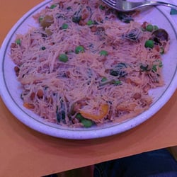 Osteria Delle Erbe - Spaghetti di riso con piselli funghi e peperoni