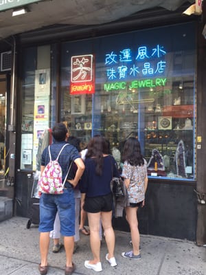 Magic Jewelry by null