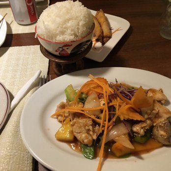 Chiangmai Thai Restaurant - Sweet and sour chicken - Thai Near Me - Naugatuck, Connecticut Chiangmai Thai Restaurant - Sweet and sour chicken - Thai Near Me - Naugatuck, Connecticut