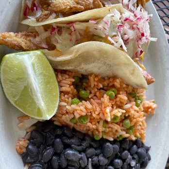 Two Brothers Tap House - Fish Tacos, without the pico de gallo - Brewpubs Near Me - Warrenville, Illinois Two Brothers Tap House - Fish Tacos, without the pico de gallo - Brewpubs Near Me - Warrenville, Illinois