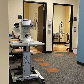 Kaiser Permanente - Looking into several exam rooms - Medical Centers Near Me - La Palma, California