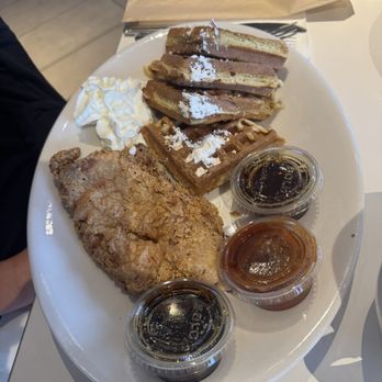 Mustard Seed Cafe - Chicken and waffles - Cafes Near Me - Akron, Ohio