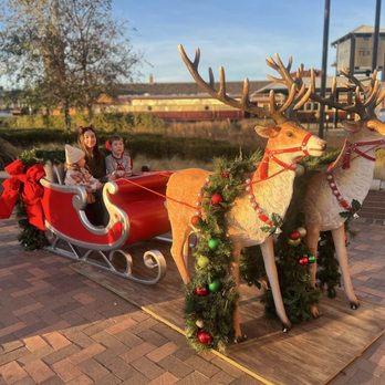 Harvest Hall - Santa's Sleigh. - Music Venues Near Me - Grapevine, Texas Harvest Hall - Santa's Sleigh. - Music Venues Near Me - Grapevine, Texas