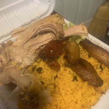 Dominican Restaurant 5 - Roast pork, yellow rice with beans, salad and plantains - Dominican Near Me - Deer Park, New York Dominican Restaurant 5 - Roast pork, yellow rice with beans, salad and plantains - Dominican Near Me - Deer Park, New York