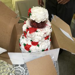 This was our wedding cake. Do Not Hire This Woman! She had No Clue What she's doing. This was our wedding cake. Do Not Hire This Woman! She had No Clue What she's doing.