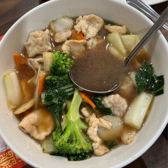 Canton Chinese Restaurant - Wor Won Ton Soup - Chinese Near Me - Visalia, California Canton Chinese Restaurant - Wor Won Ton Soup - Chinese Near Me - Visalia, California