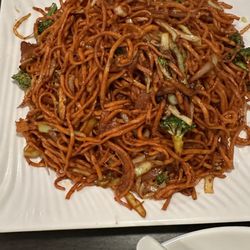 Hakka Passion - Veg Schezwan Chowmein