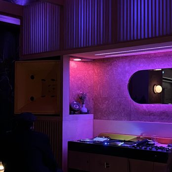 Eavesdrop - Cocktail Bars Near Me - Brooklyn, New York