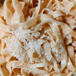 Fettuccine Alfredo