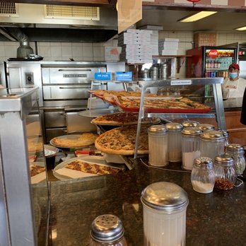 Smiling Pizza Restaurant - Pizzas! - Pizza Near Me - Brooklyn, New York