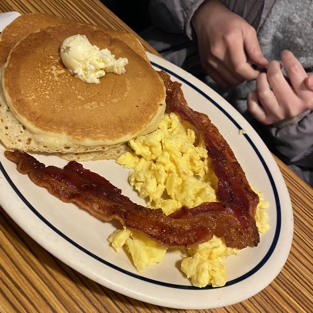 IHOP - Breakfast & Brunch Near Me - Bakersfield, California