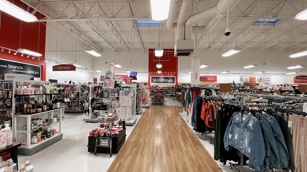 TJ MAXX - Updated December 2025 - 64 Photos & 66 Reviews - 11530 4th St