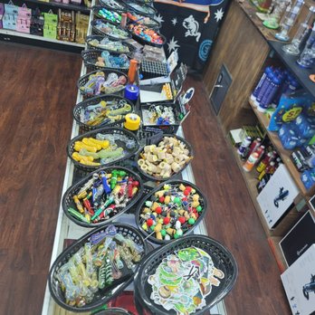 High Hopes - Plastic trays - Vape Shops Near Me - Princeton, Illinois High Hopes - Plastic trays - Vape Shops Near Me - Princeton, Illinois
