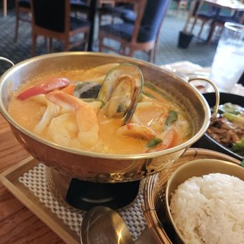 Ra-Moon - Thai Near Me - Orange Park, Florida