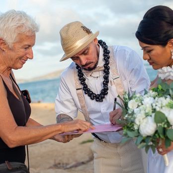 I Do Hawaiian Weddings - Officiants Near Me I Do Hawaiian Weddings - Officiants Near Me