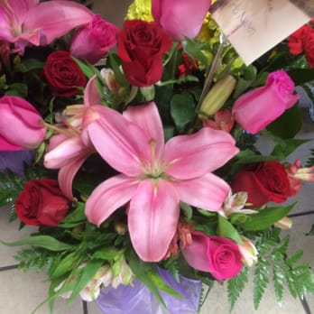 Bella Rose - Bella Rose by:Alfred.M.Villa 2016 - Florists Near Me - Rialto, California