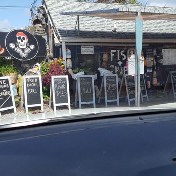 Stowe's Seafood - Outside Stowes - Seafood Near Me - West Haven, Connecticut Stowe's Seafood - Outside Stowes - Seafood Near Me - West Haven, Connecticut