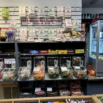 Main Street Candy - Hard candy bags - Chocolatiers & Shops Near Me - Wakefield, Rhode Island