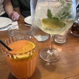 Frozen aperol spritz. Hugo spritz.