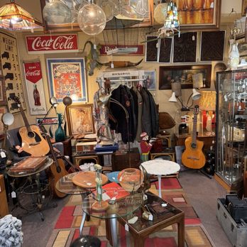 Janet's Antiques - Instruments - Antiques Near Me - St. Petersburg, Florida Janet's Antiques - Instruments - Antiques Near Me - St. Petersburg, Florida