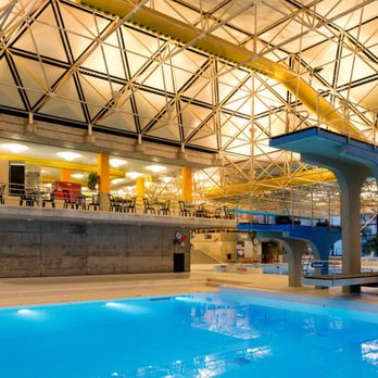 Betriebsgenossenschaft Hallenbad Altstetten - Swimming Pools - Zürich