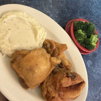 Mayberry Cafe - 3 Piece Fried Chicken - American Near Me - Danville, Indiana Mayberry Cafe - 3 Piece Fried Chicken - American Near Me - Danville, Indiana