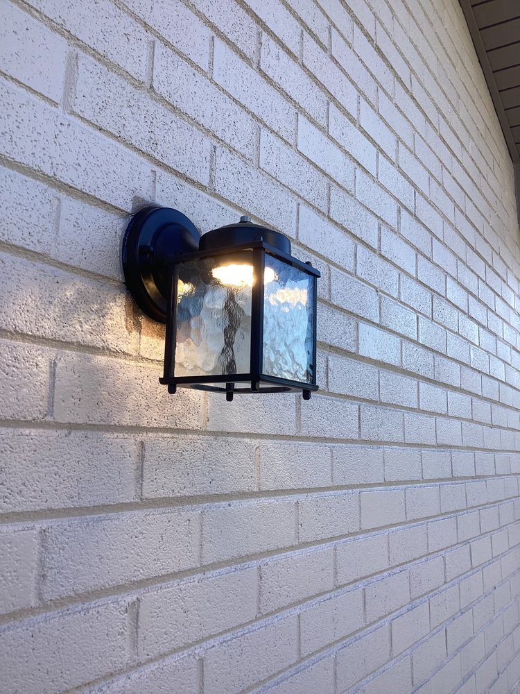 Slide of Tops Handyman Service