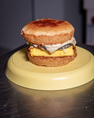 Shorty’s Deluxe by null